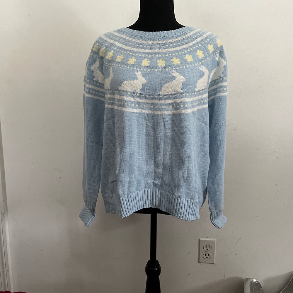 Vince Camuto Light Blue & White Bunny Fair Isle Crewneck Sweater